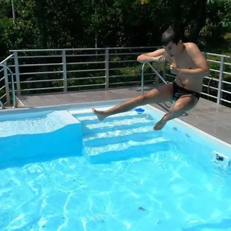 Pool & Sauna House * Laktaši