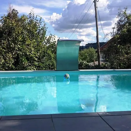 Vakantiehuis Pool & Sauna House Laktaši