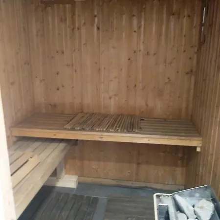 Pool & Sauna House * Laktaši
